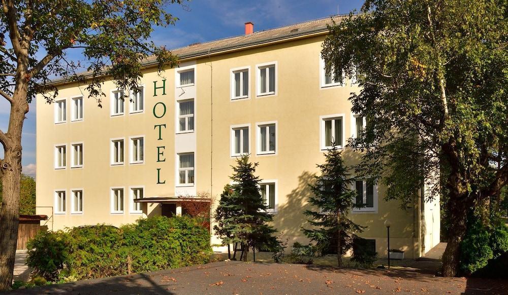 Hotel Orient Zagreb Exteriör bild